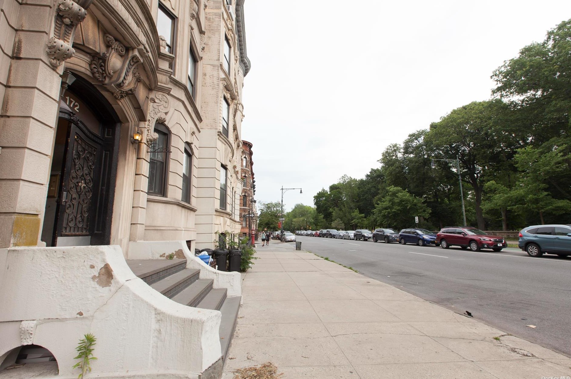 172 Prospect Park W #2l, Brooklyn, NY 11215