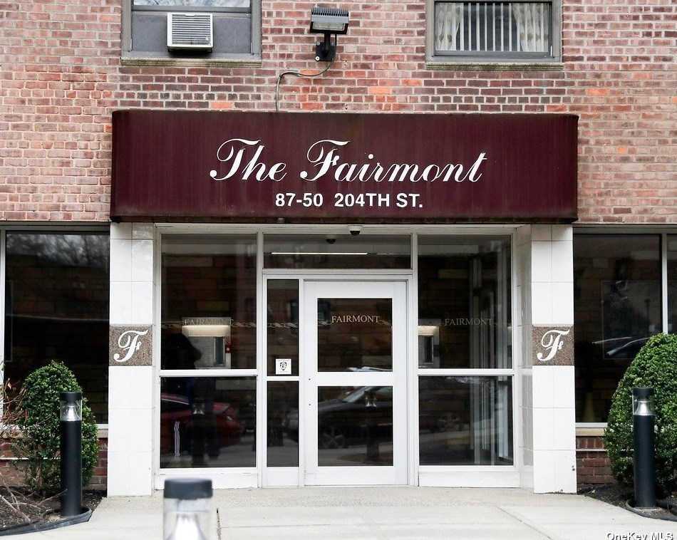 87-50 204th St #b35, Jamaica, NY 11423