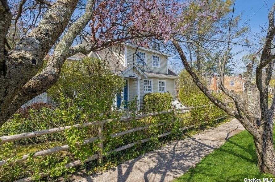 50605 Route 25, Southold, NY 11971