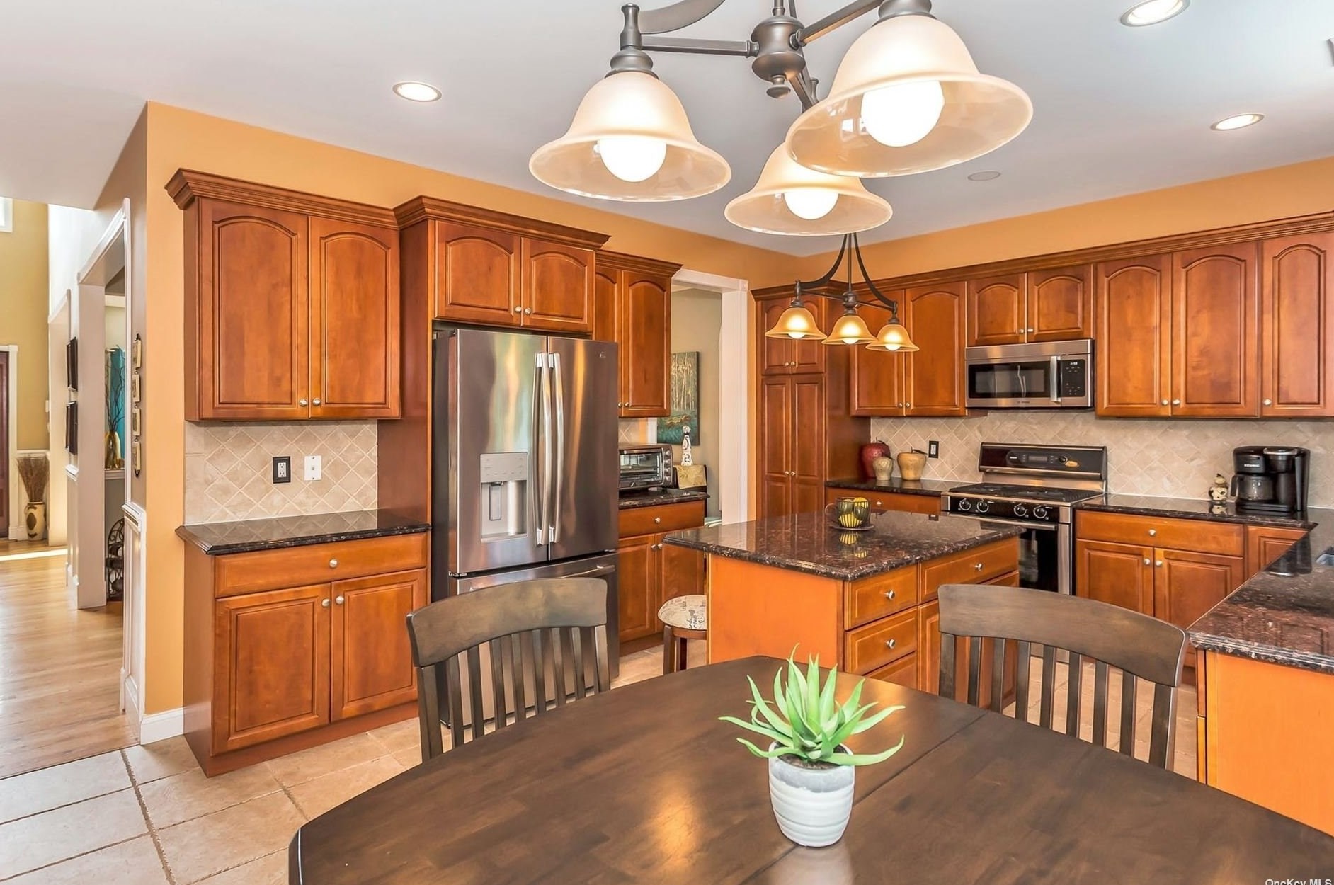 2159 Marvin Pl, North Merrick NY  11566-2227 exterior