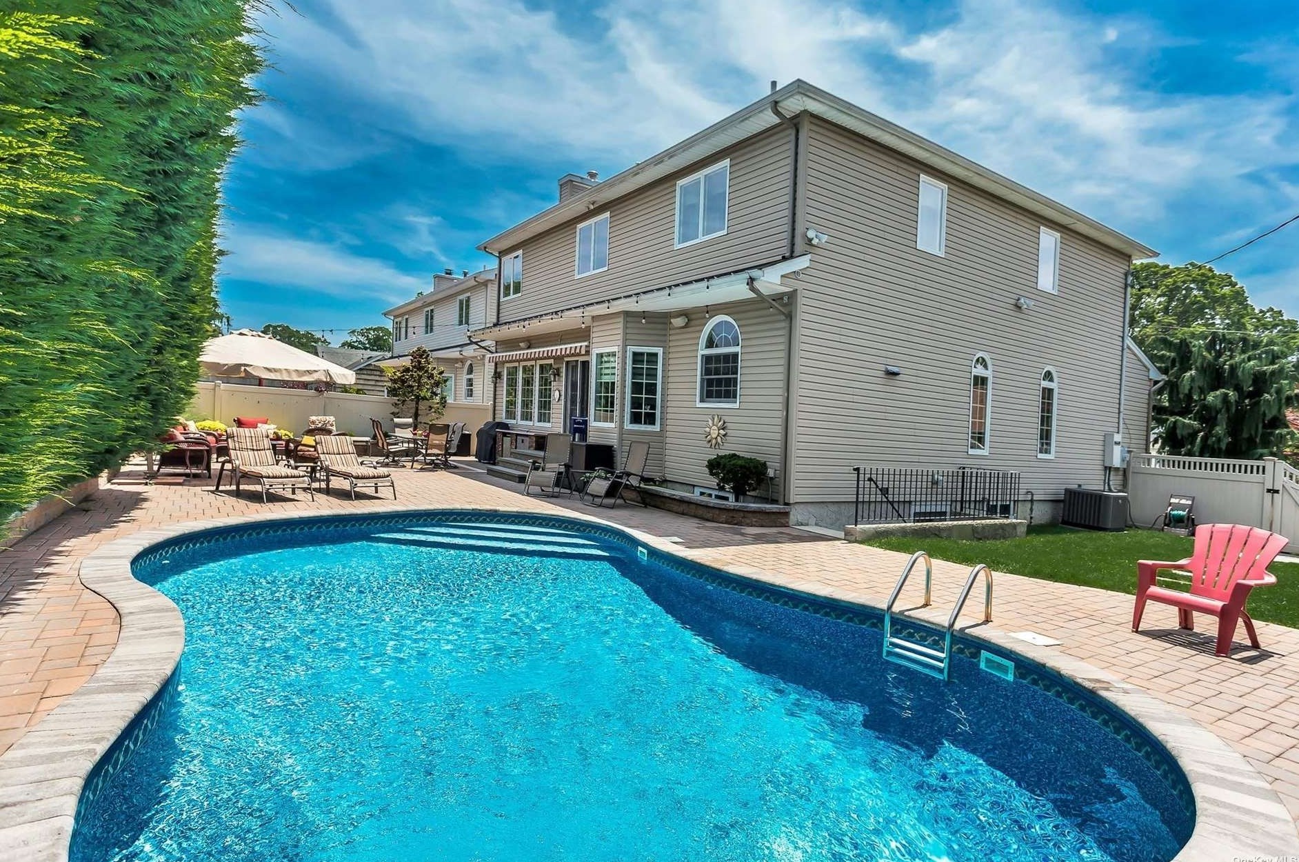 2159 Marvin Pl, North Merrick NY  11566-2227 exterior