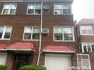 52-09 39th Ave #2nd Fl, Long Island City, NY 11104