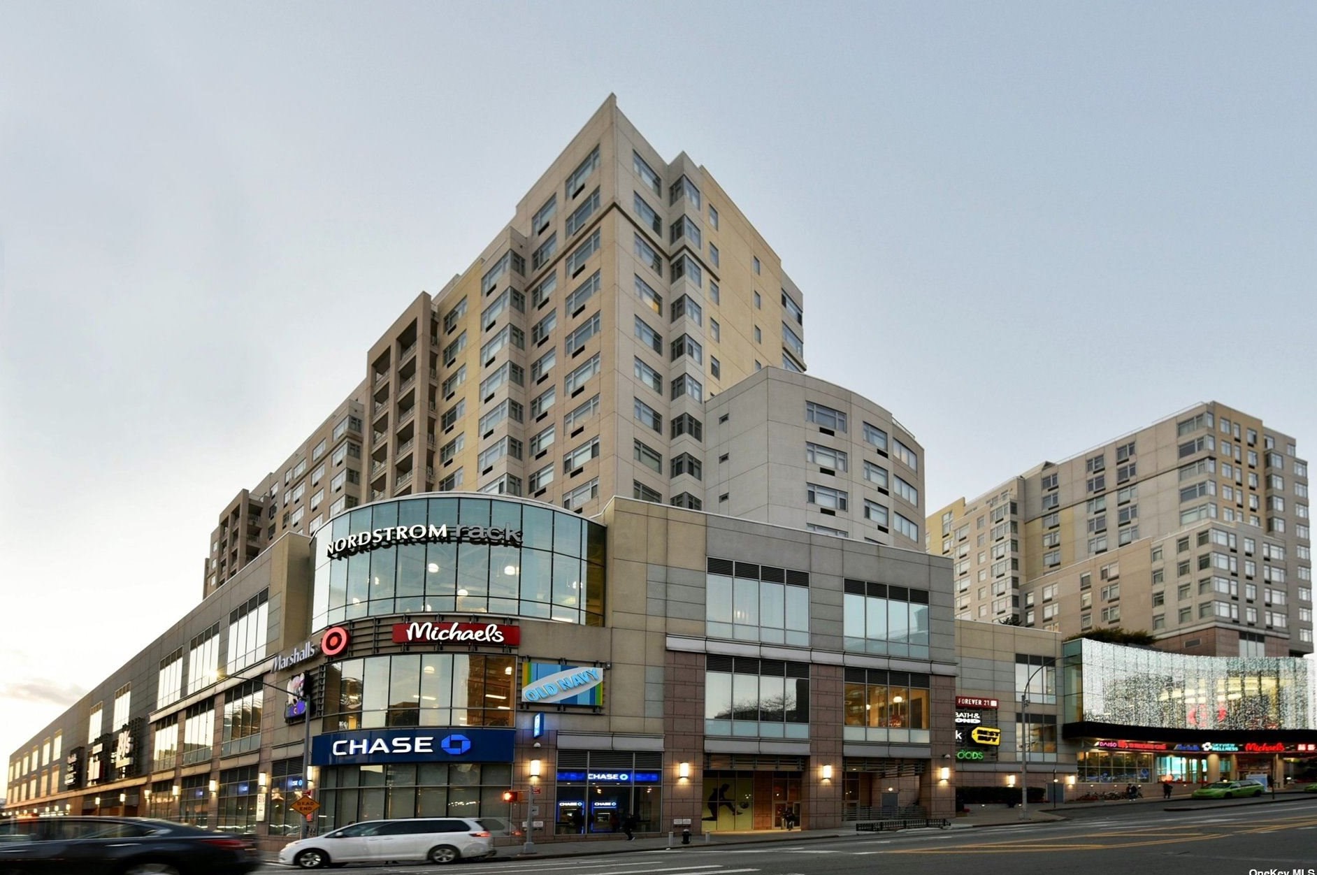 40-28 College Point Blvd, Flushing NY  11354-1138 exterior