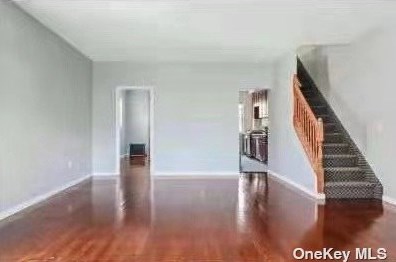 92-87 222nd St, Jamaica, NY 11428
