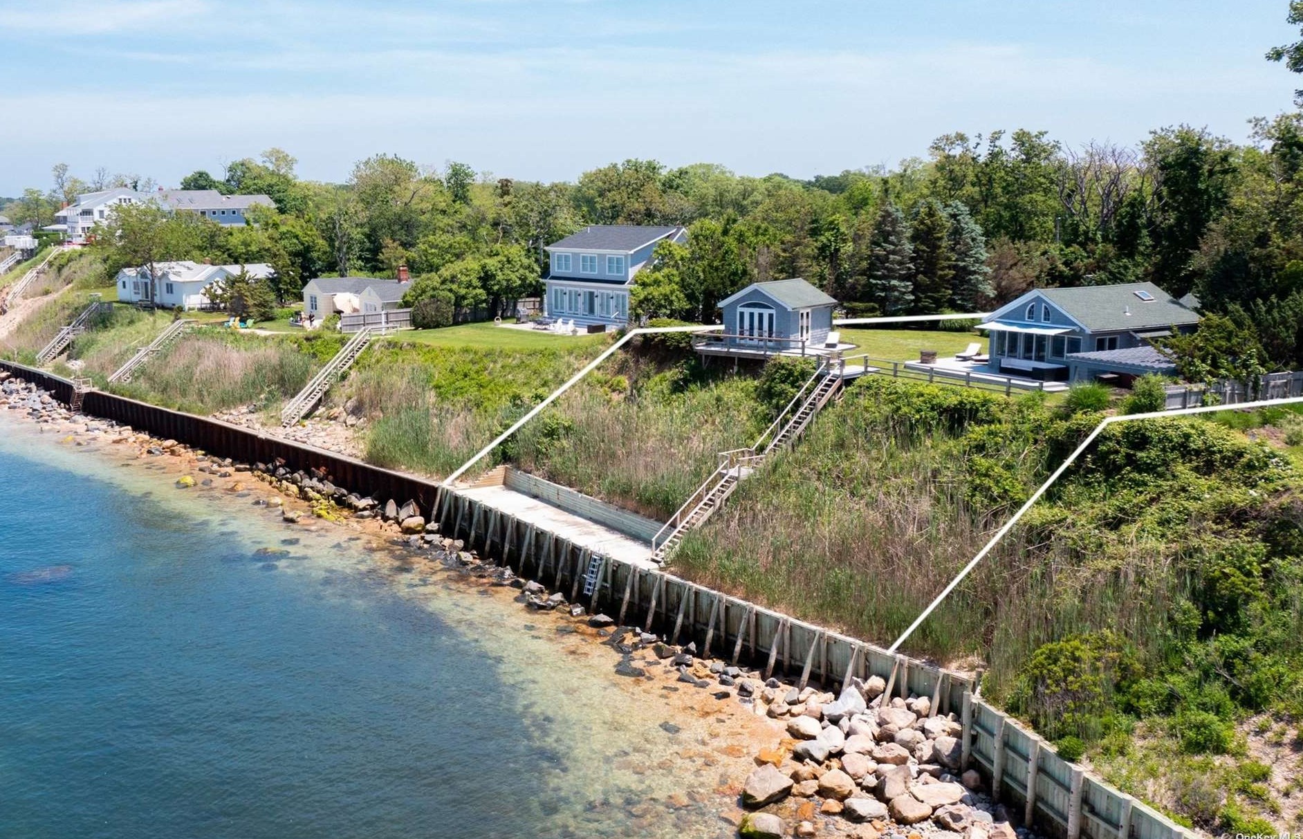 20675 Soundview Ave, Southold, NY 11971