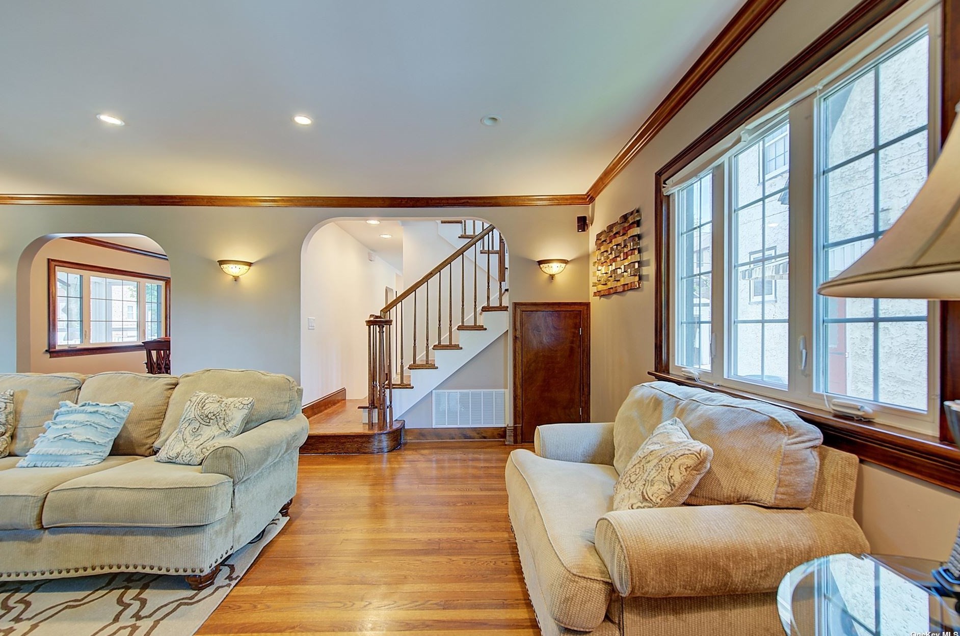32-01 167th St, Flushing, NY 11358-1126