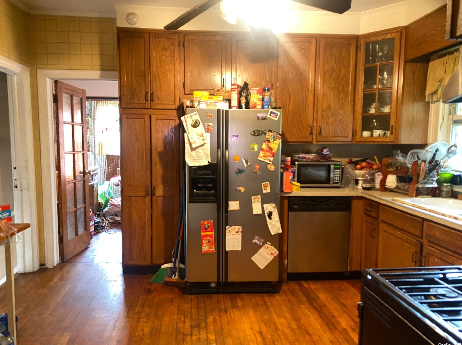 951 43rd St, Brooklyn NY 11210-3523 exterior