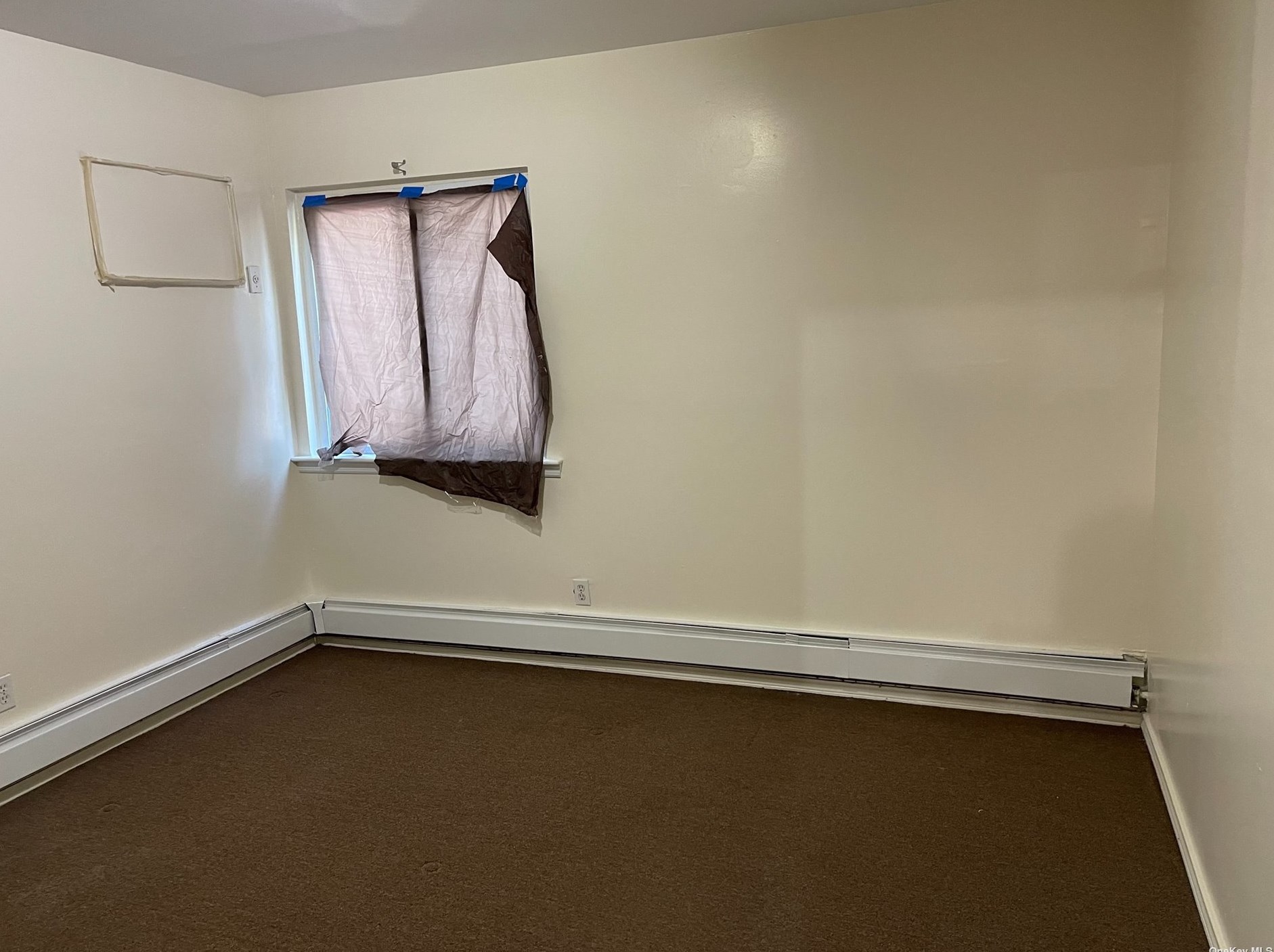 221-19 135th Ave, Jamaica, NY 11413