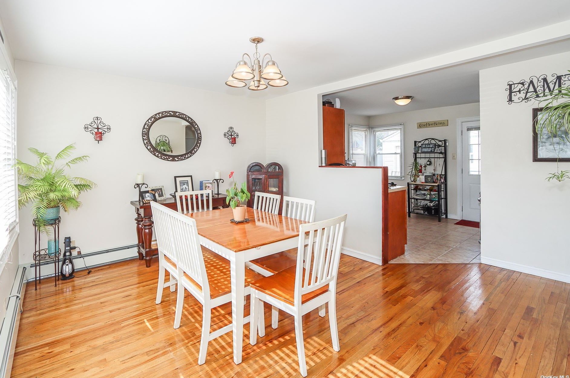 2473 Hull Ave, North Bellmore, NY 11710