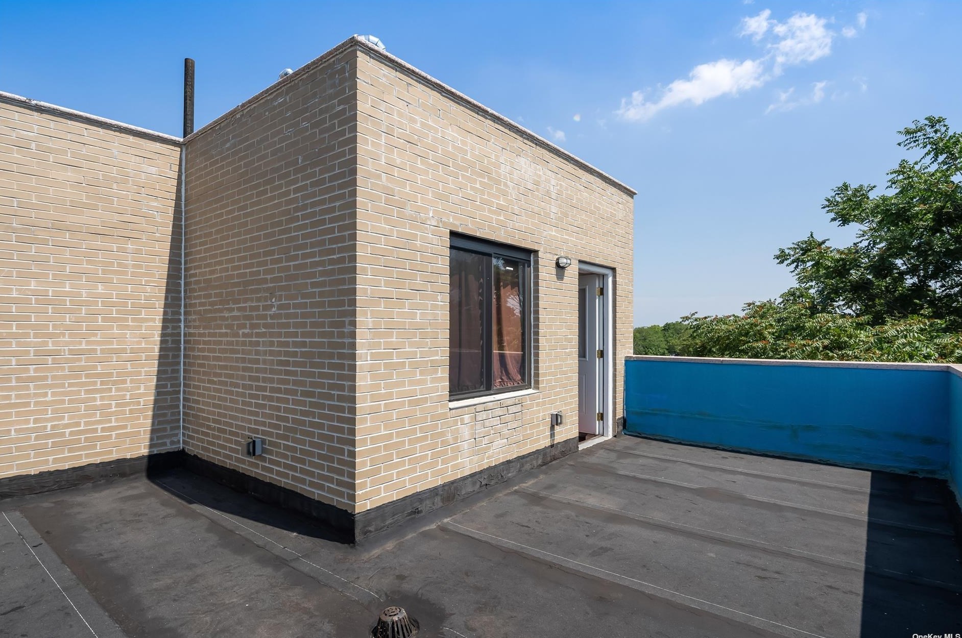 4910 111th St, Flushing NY  11368-2919 exterior