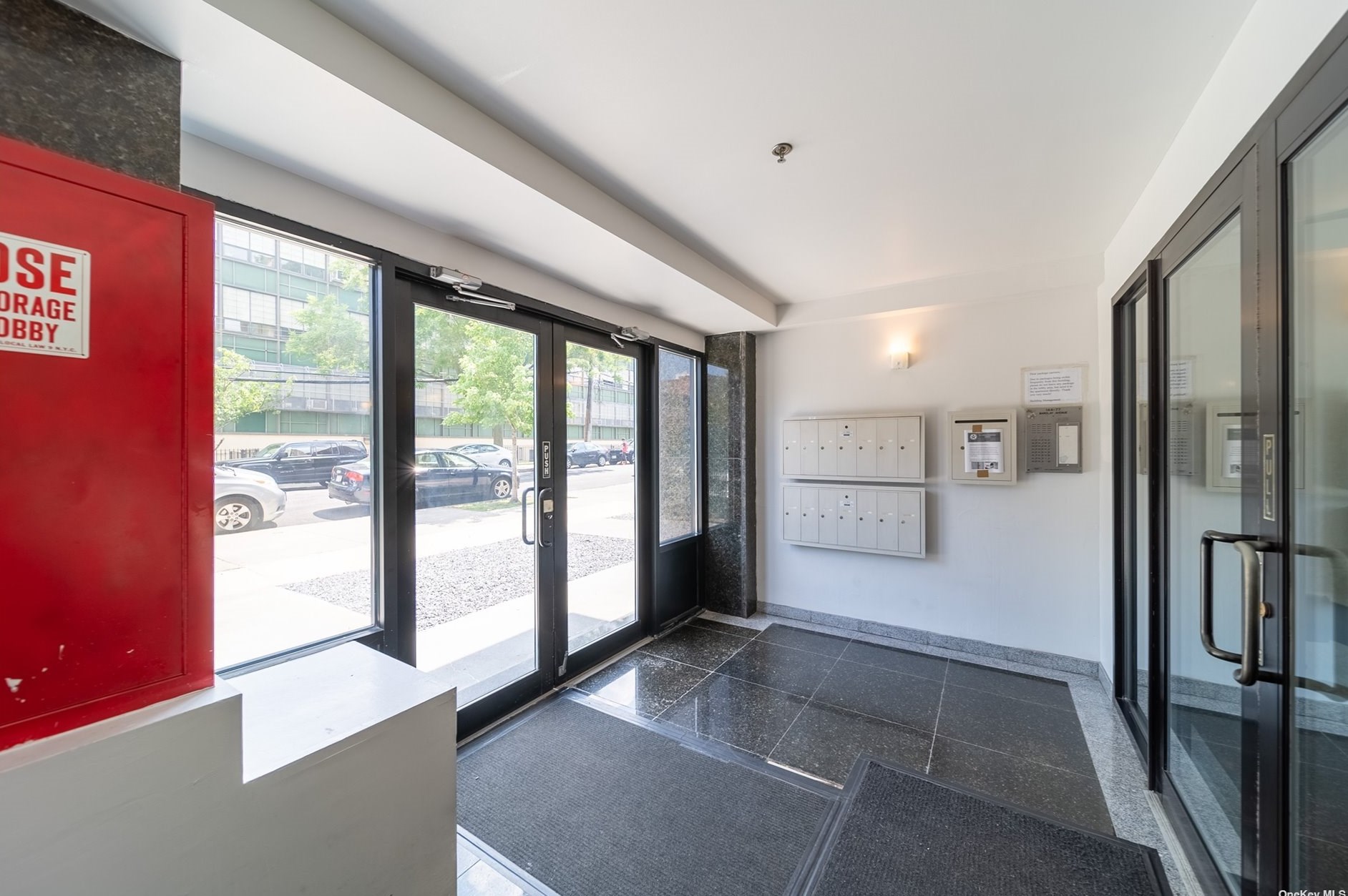 144-77 Barclay Ave, Flushing NY exterior