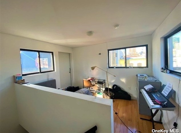 10-11 49th Ave #3, Long Island City, NY 11101