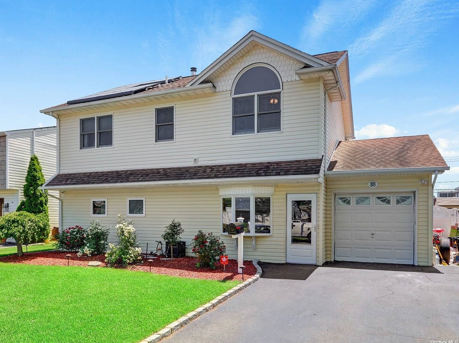 88 S Millpage, Bethpage, NY 11714