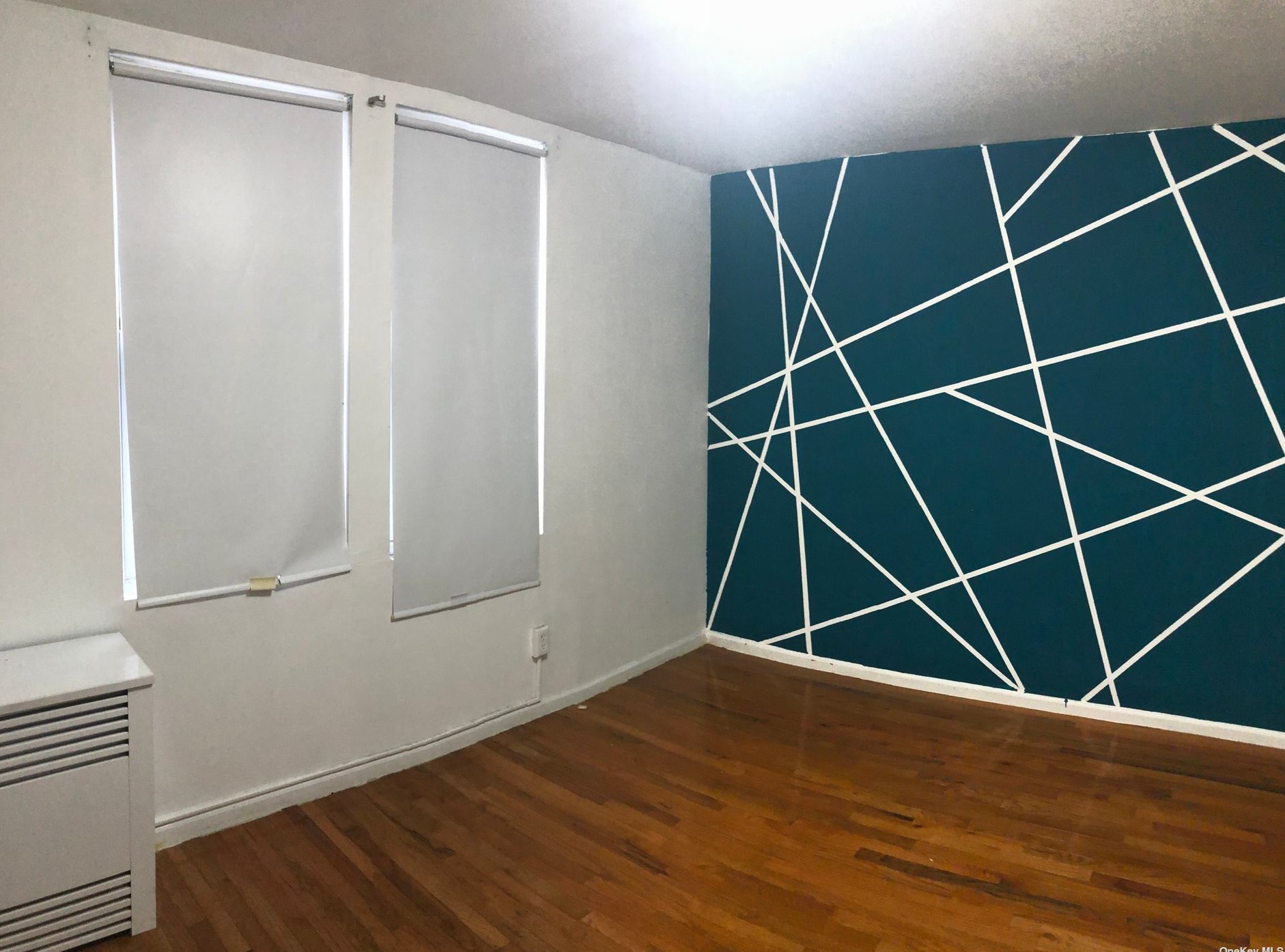 51-11 47th St, Flushing NY  11377-5225 exterior