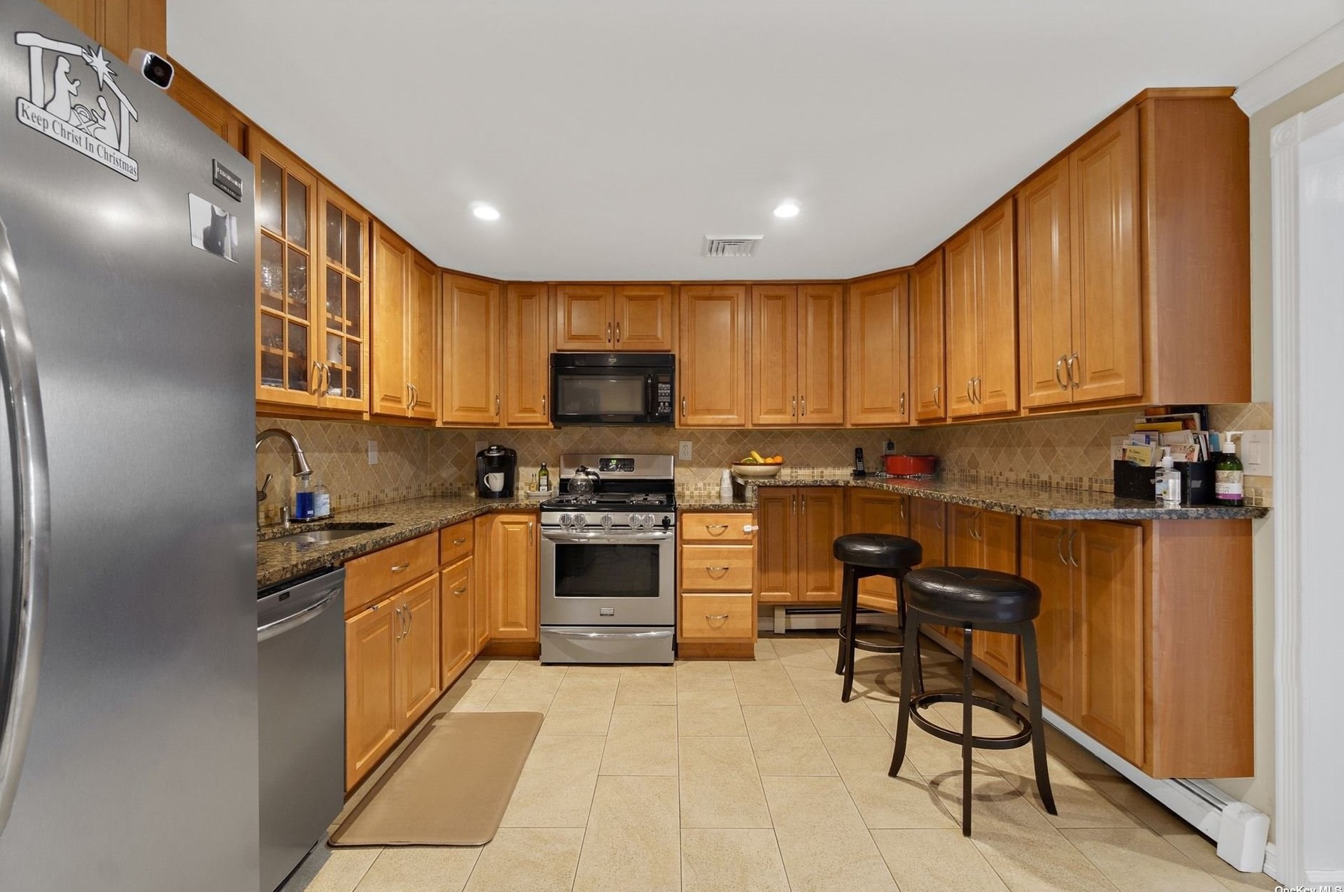 50 Pine St, East Atlantic Beach NY  11561-2115 exterior