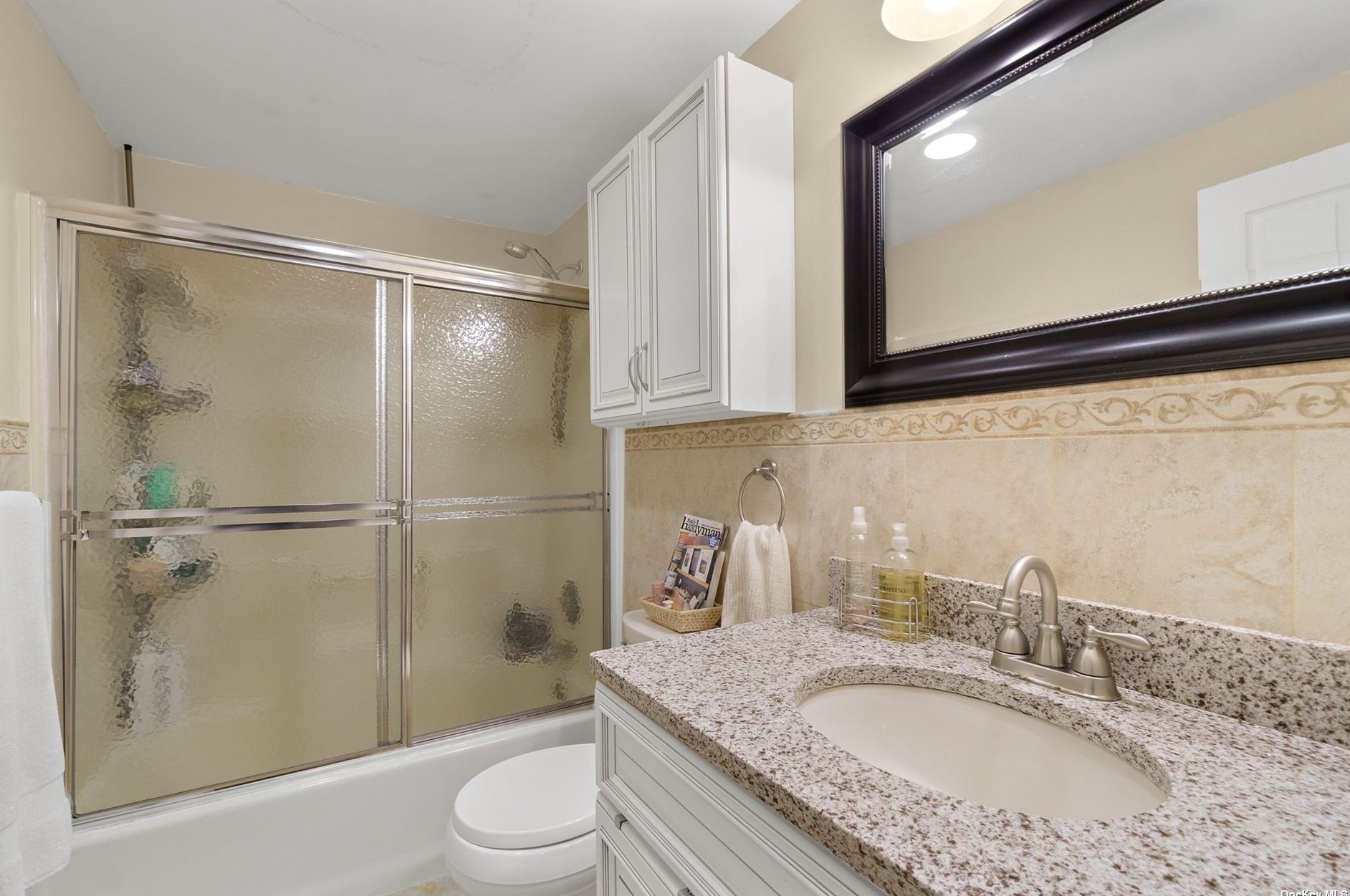 50 Pine St, East Atlantic Beach NY  11561-2115 exterior