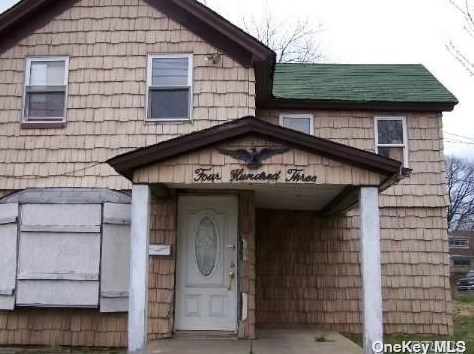 403 S Bayview Ave, Freeport, NY 11520