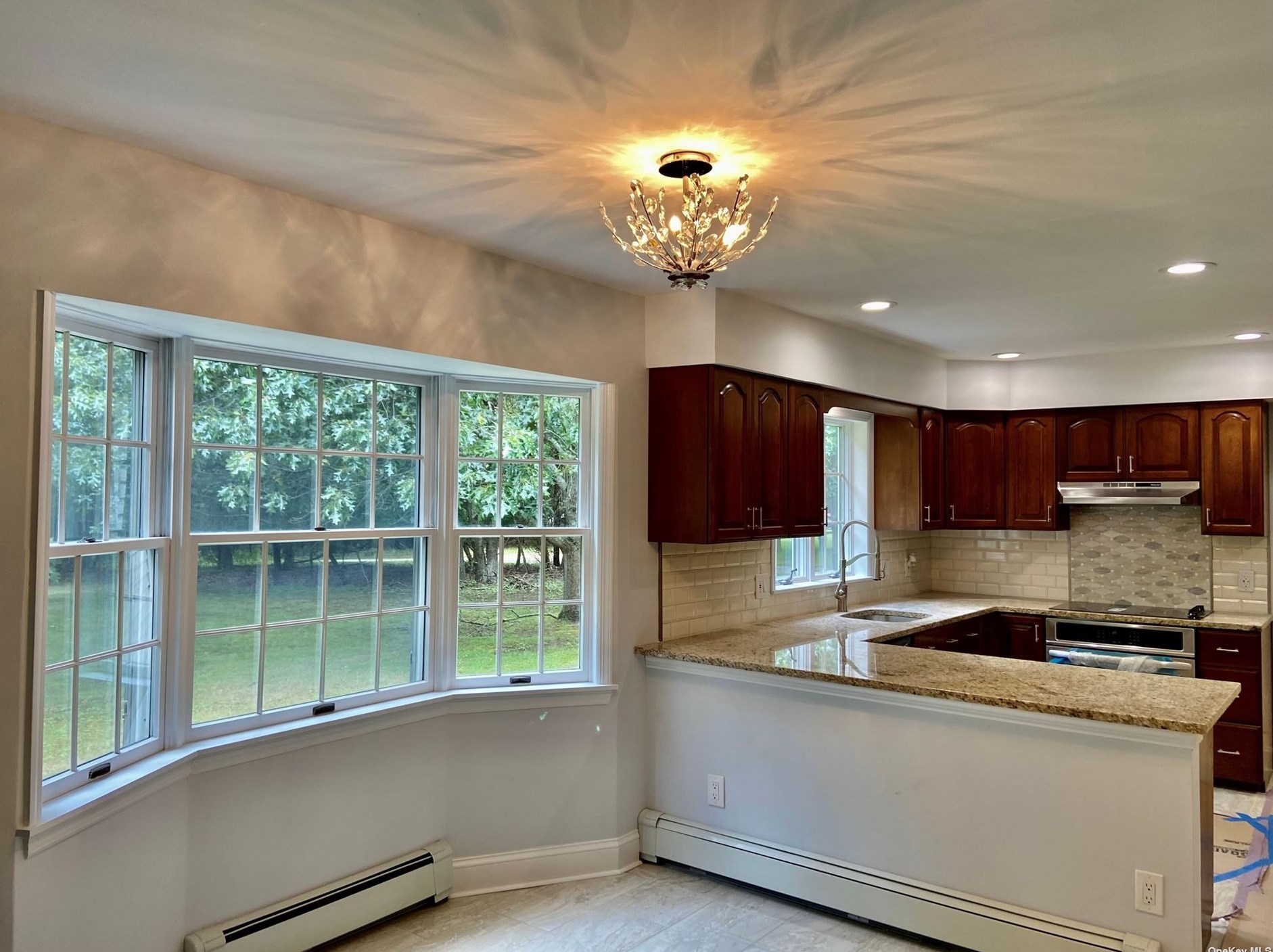 595 Reydon Dr, Southold, NY 11971
