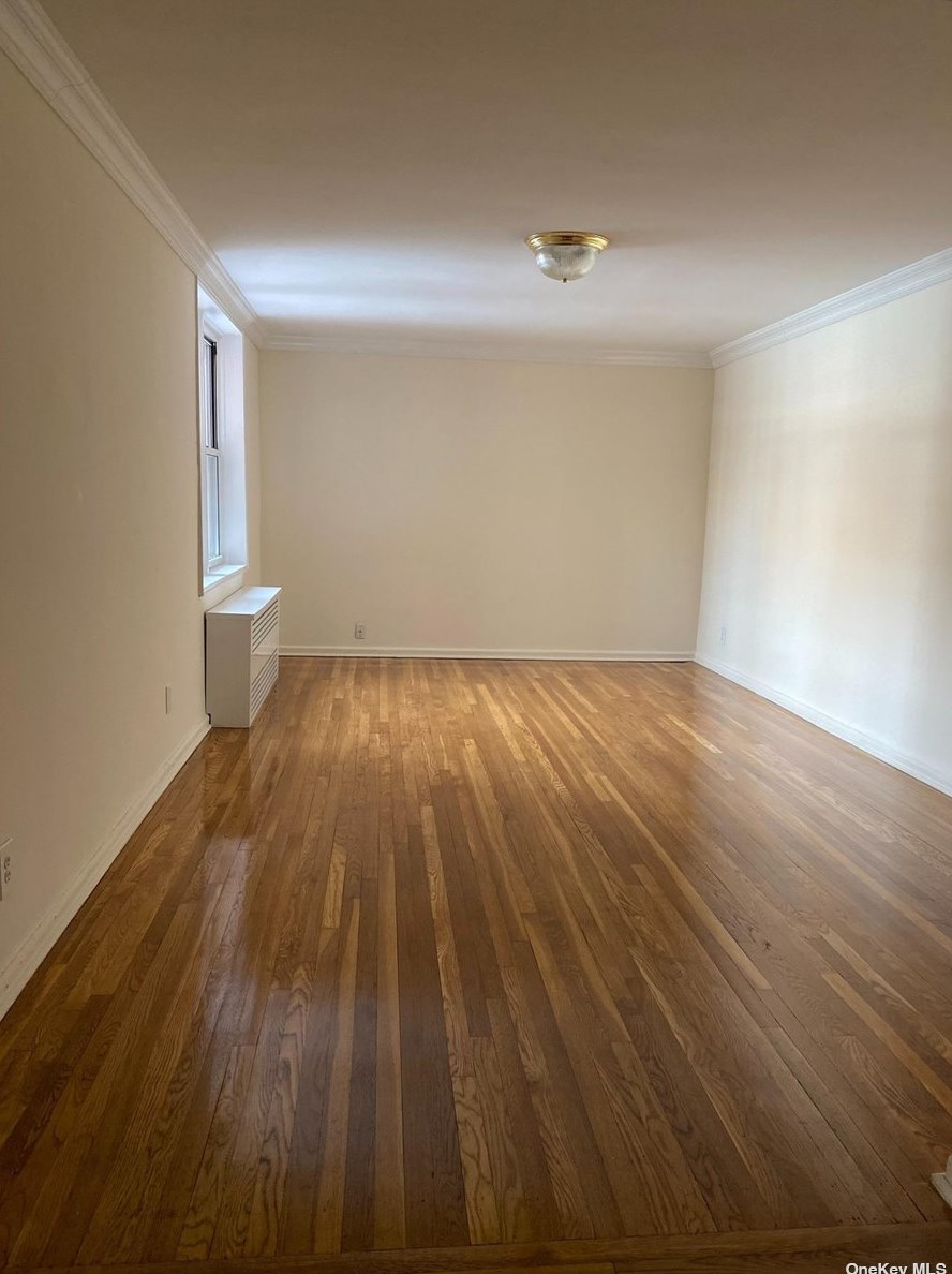 50 S Middle Neck Rd Apt 1d, Great Neck, NY
