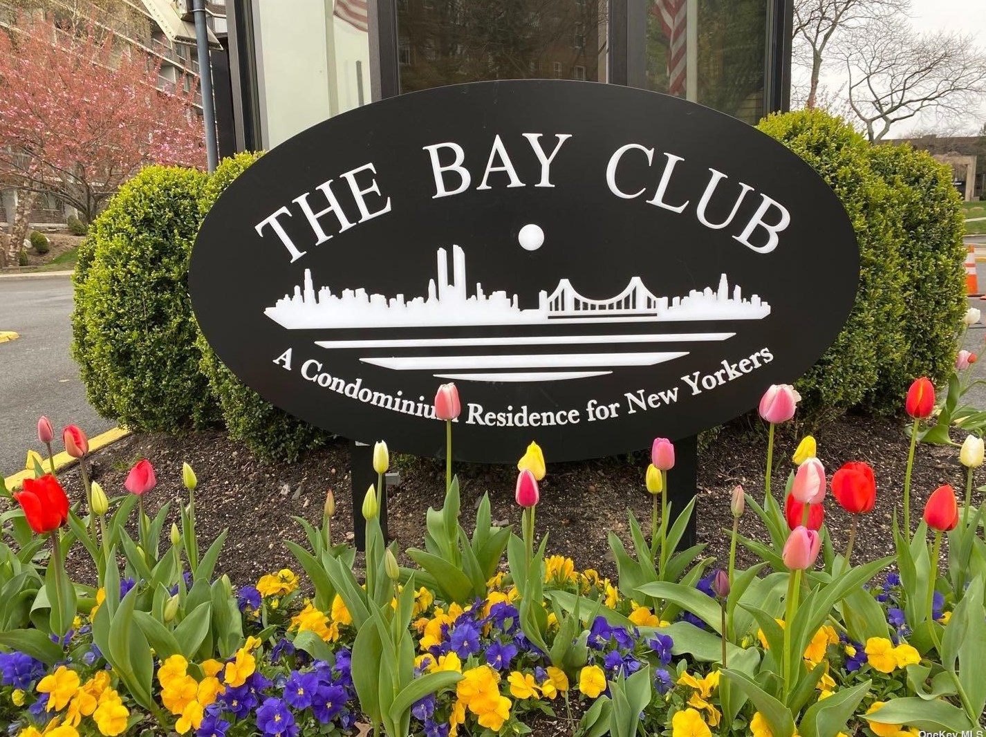 2 Bay Club Dr Apt 19e, Flushing, NY