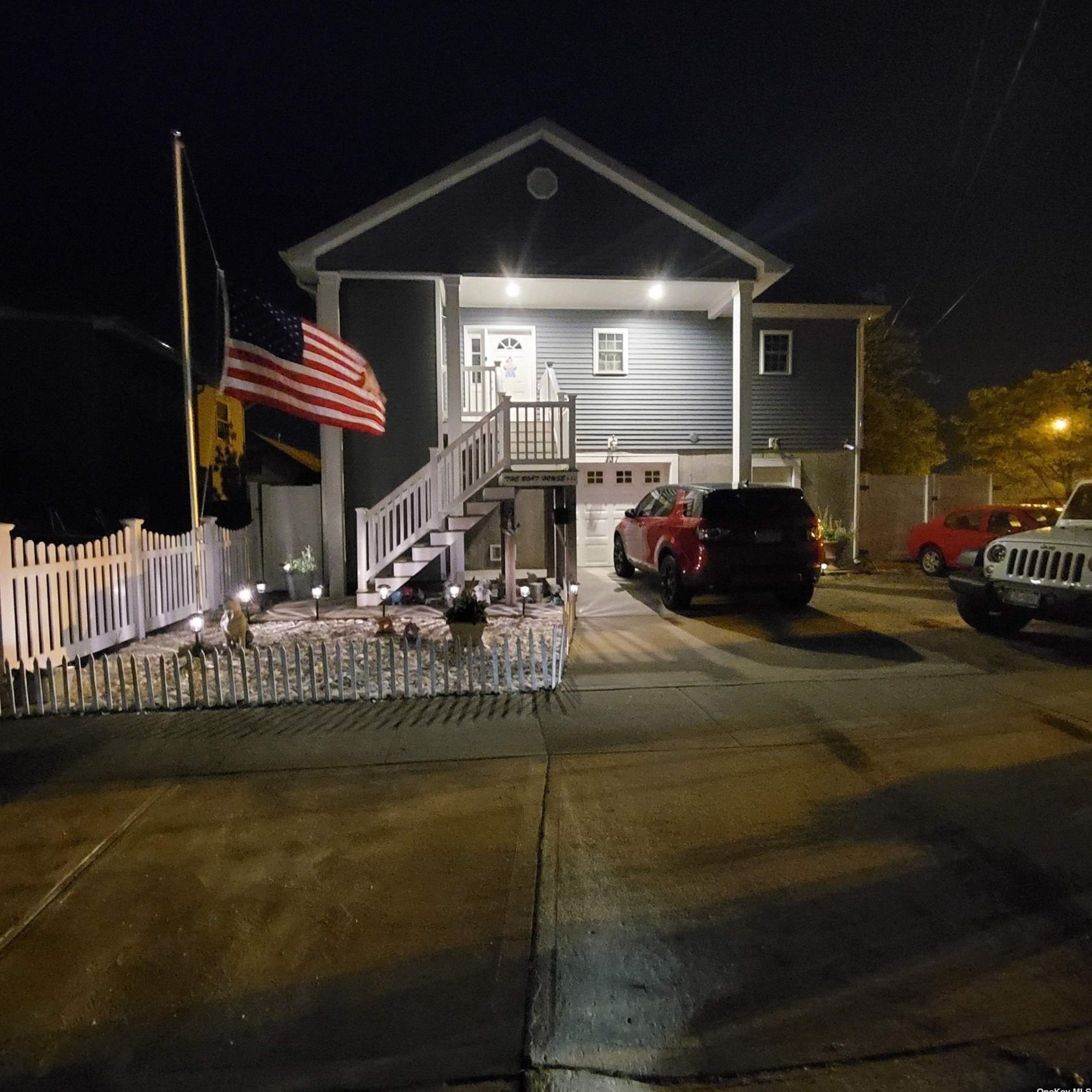 137 Bayswater Blvd, Far Rockaway, NY 11096