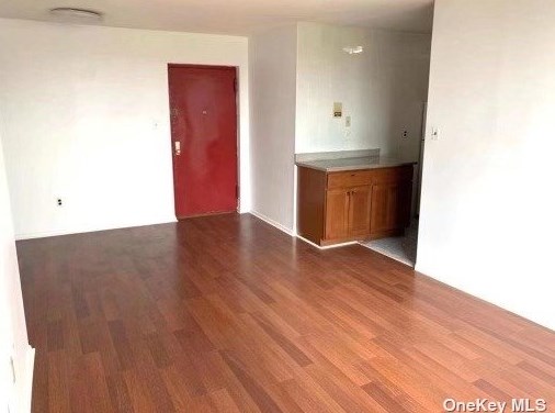 41-12 91st Pl, Flushing NY  11373-2738 exterior