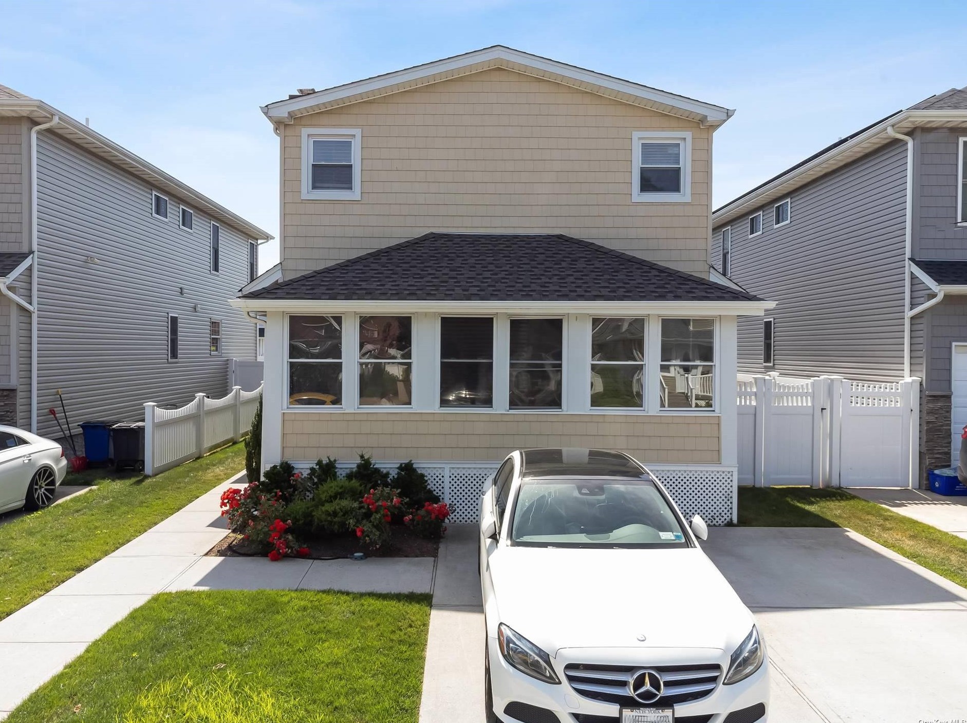 2754 Harvard Pl, North Baldwin, NY 11510-4111