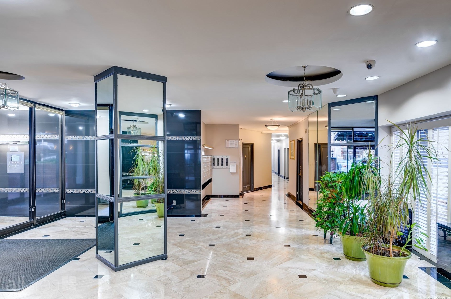 67-30 Clyde St #6f, Flushing, NY 11375