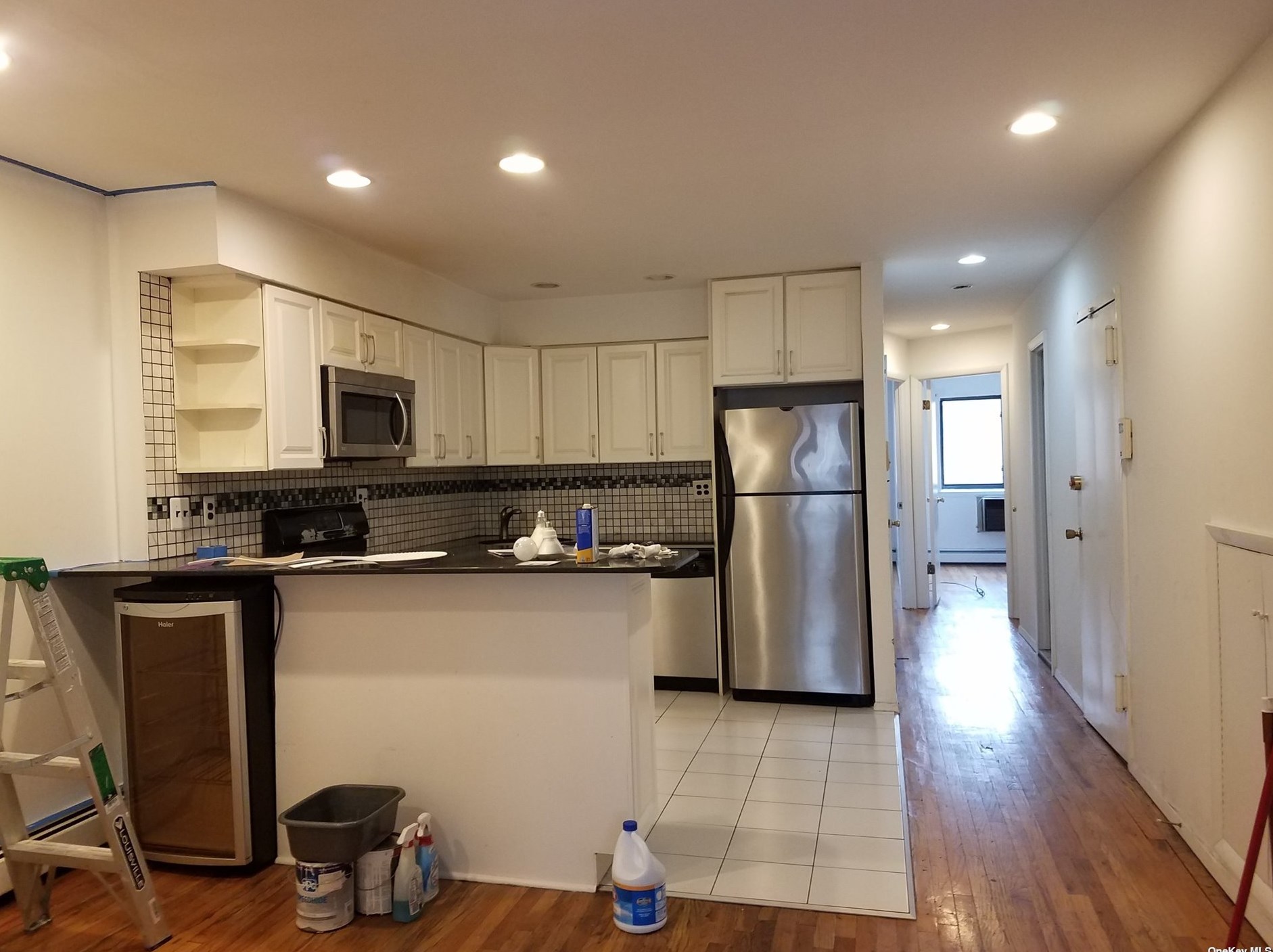 81-06 45th Ave, Flushing, NY 11373-5106
