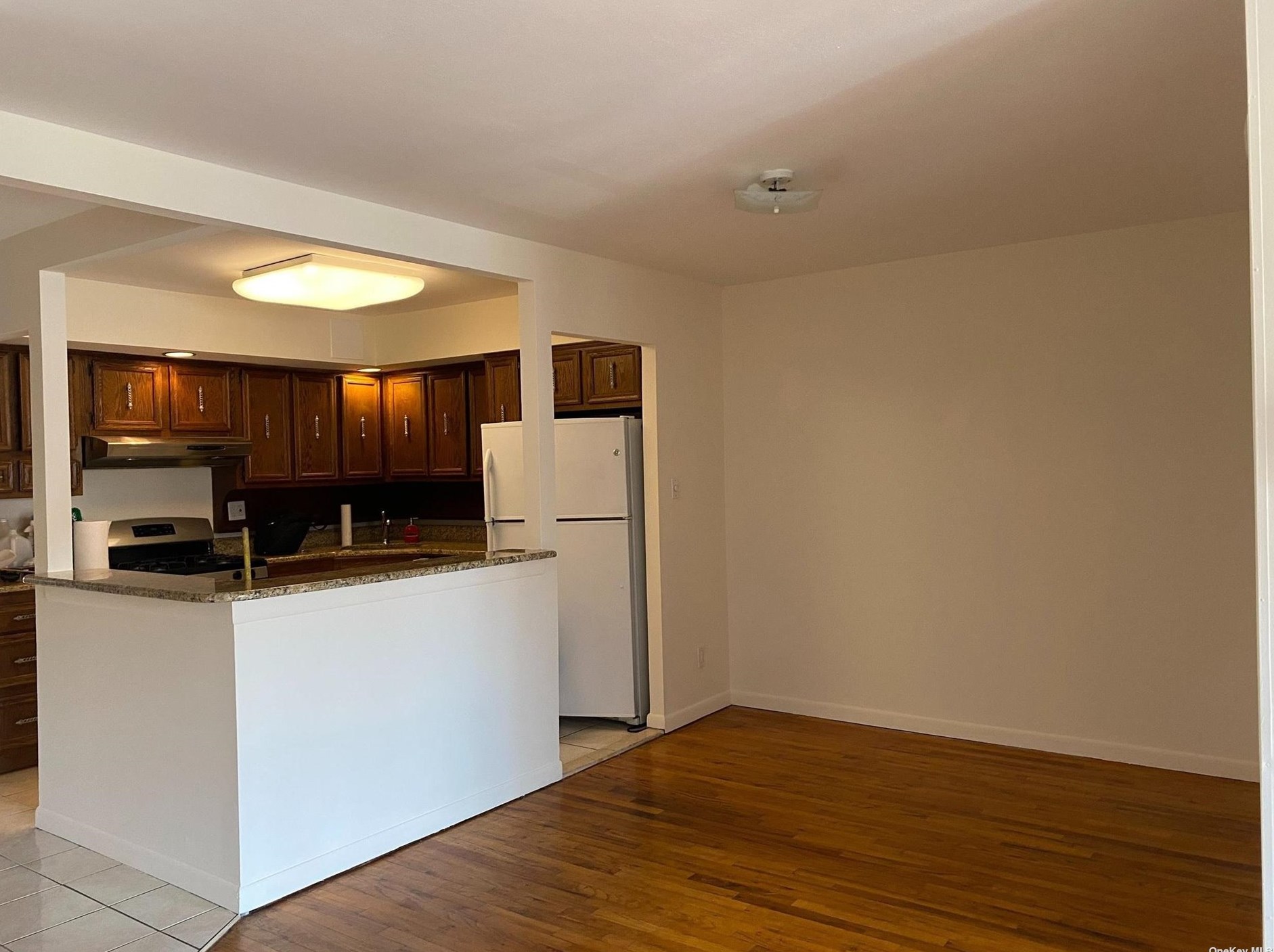 34-38 58 #2, Flushing, NY 11377