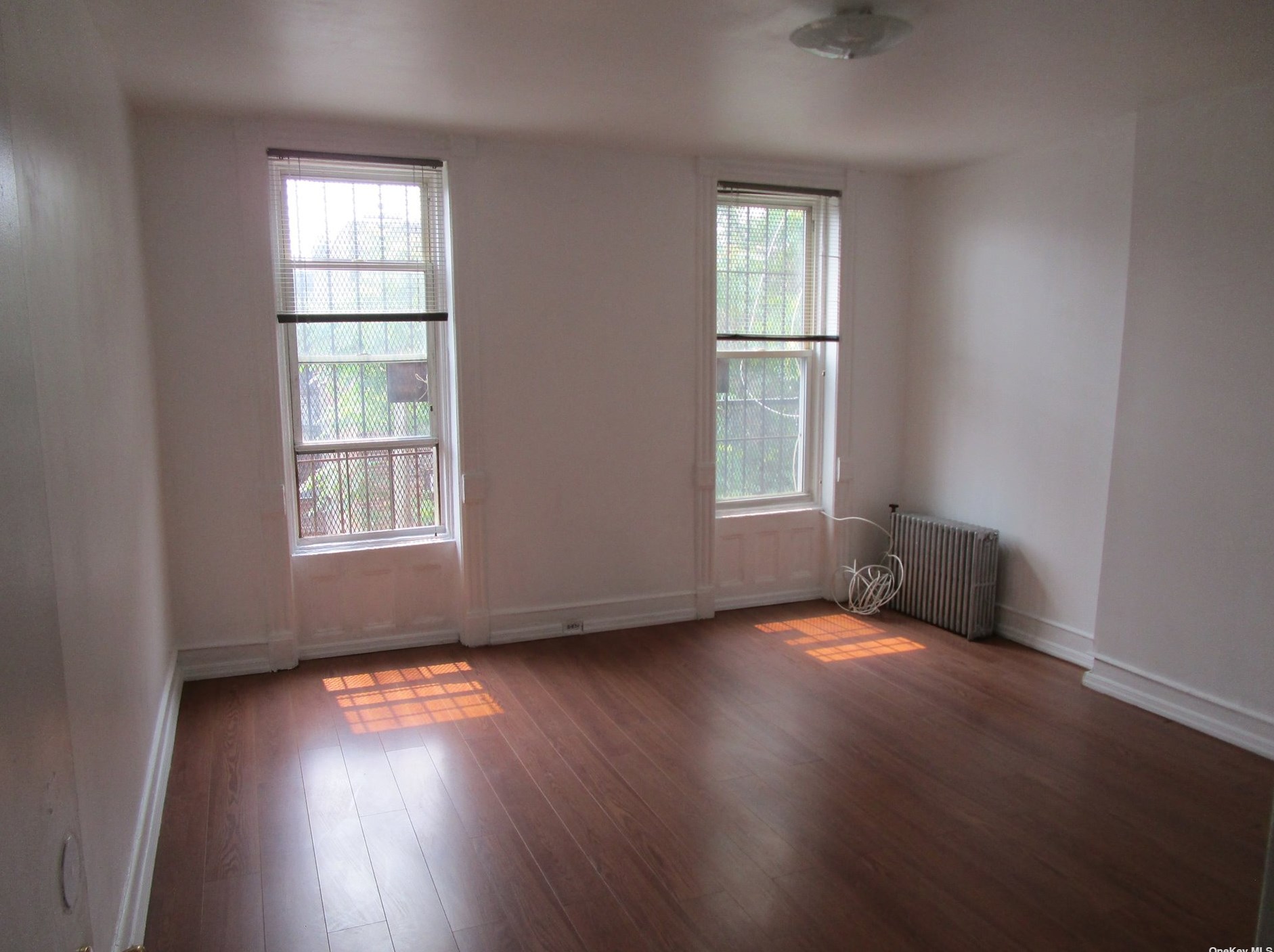 1720 Grove St, Flushing NY  11385-2109 exterior