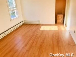 127 Casper St, Valley Stream, NY 11580