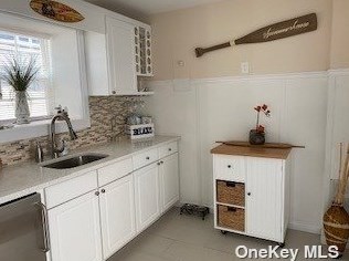 67 Vermont St, East Atlantic Beach, NY 11561