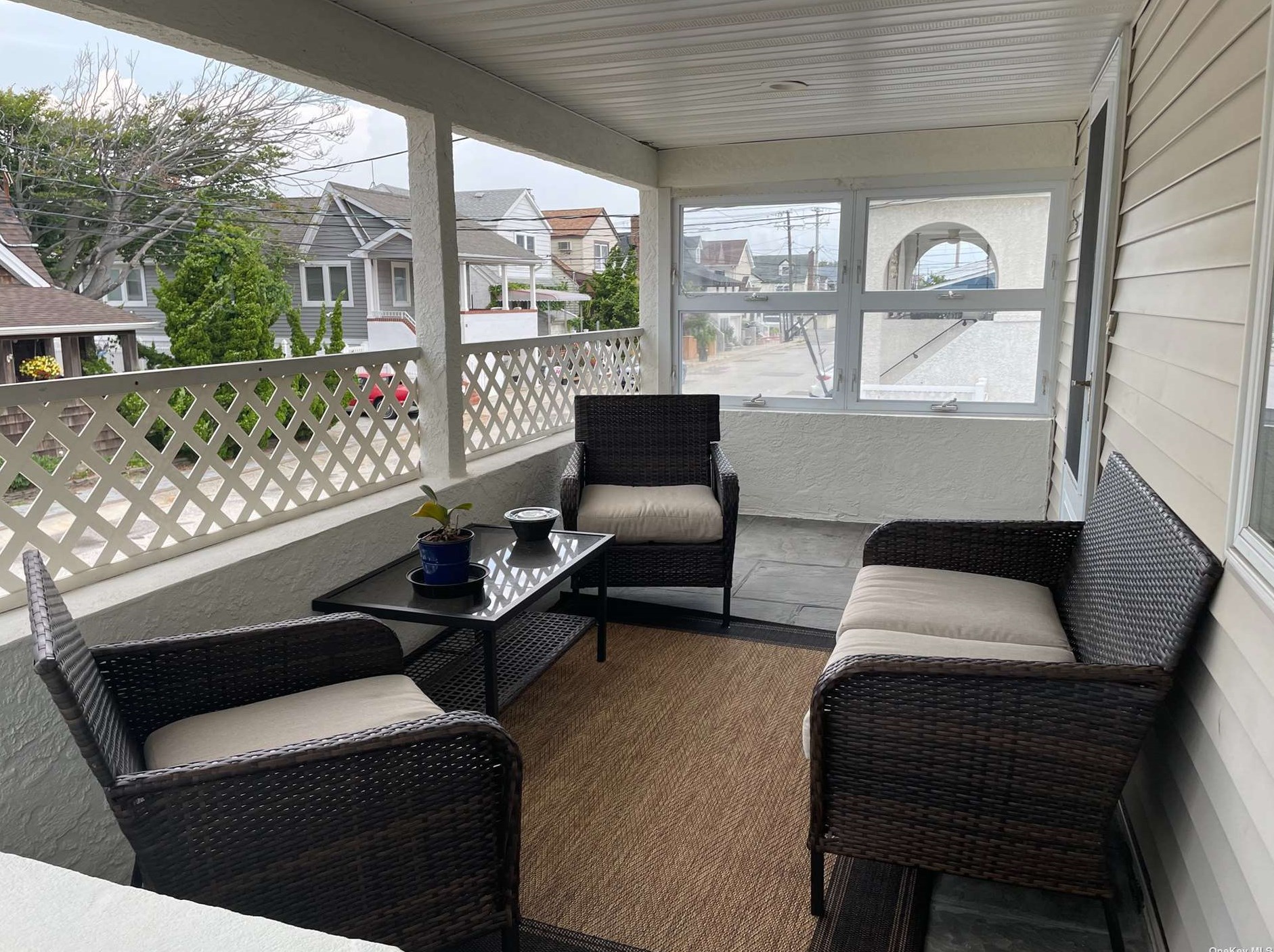 40 Malone Ave, East Atlantic Beach, NY 11561