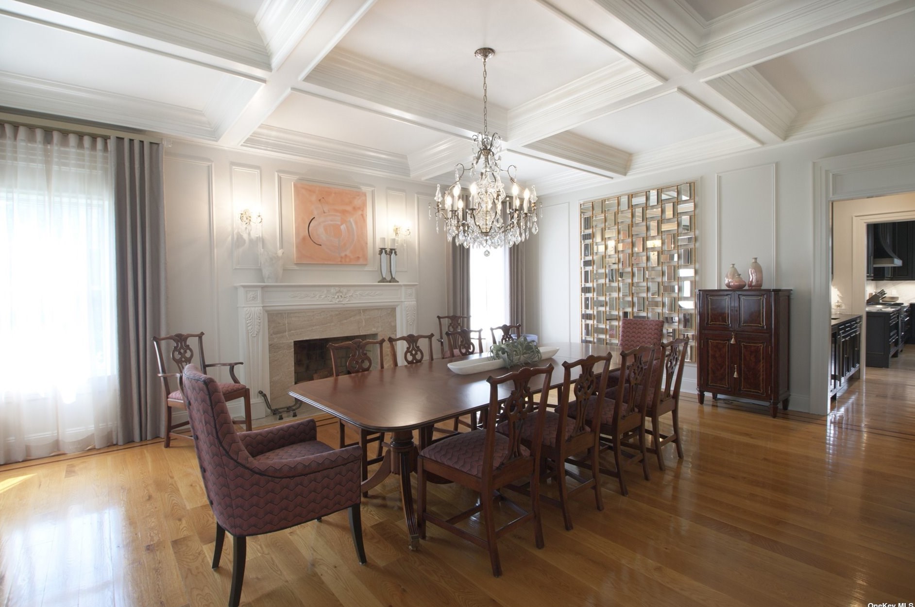 86 5th St, Garden City NY  11530-4410 exterior