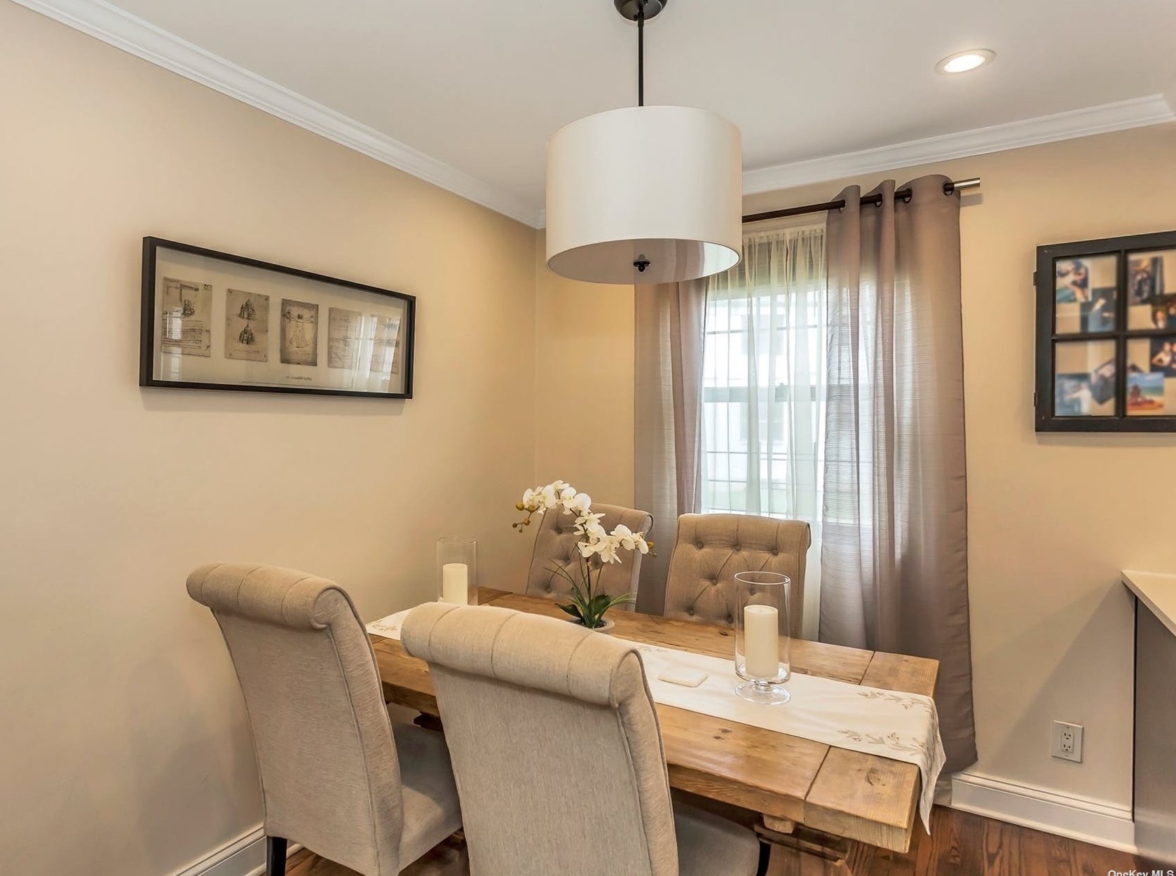 137-10 68th Dr, Flushing, NY 11367-3150