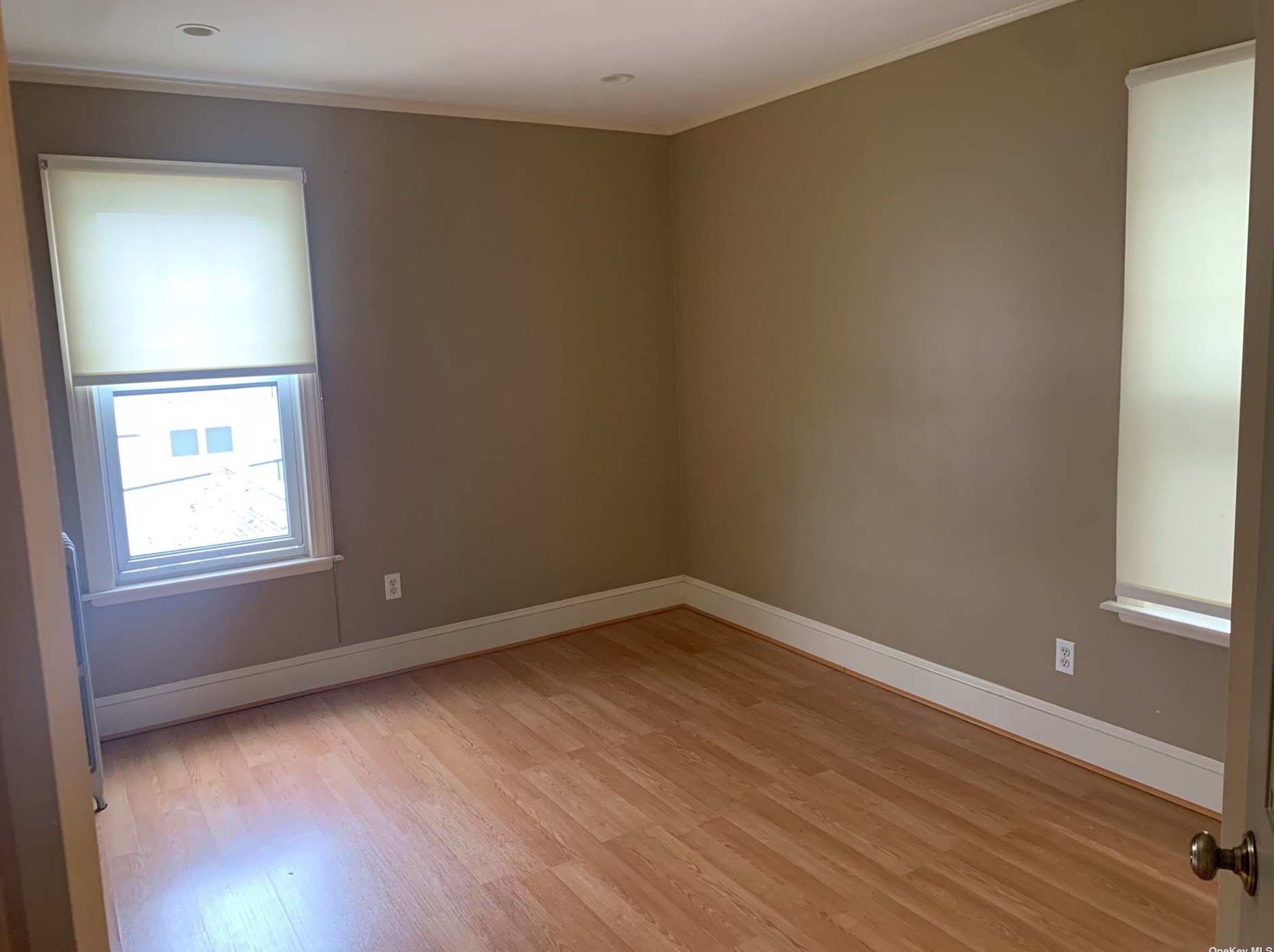 64-09 Eliot Ave, Flushing NY  11378-3551 exterior