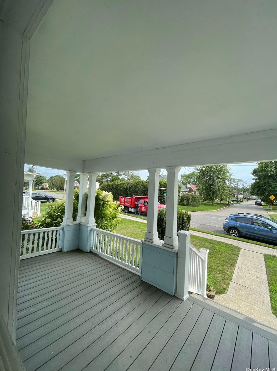 39 Laurel St, Canaan Lake NY  11772-3530 exterior