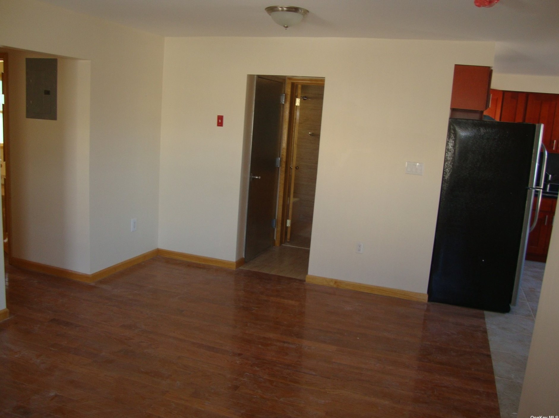 160 Beach 60th St #2f, Far Rockaway, NY 11692