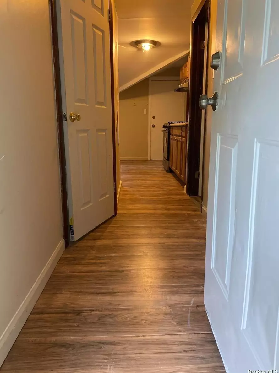 50 East St #3rd, Hartford, CT 06120