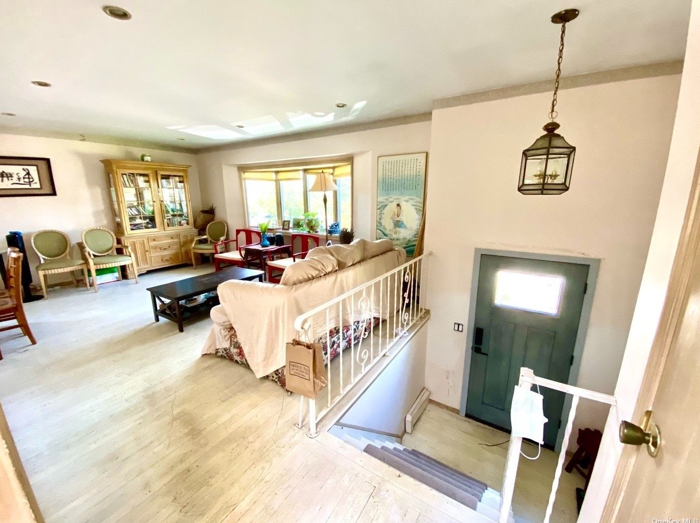 16 18th St, Muttontown, NY 11753