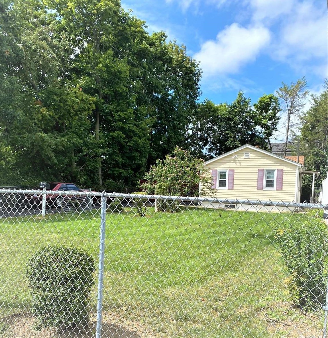 47 Gormley Ave, Roosevelt, NY 11575