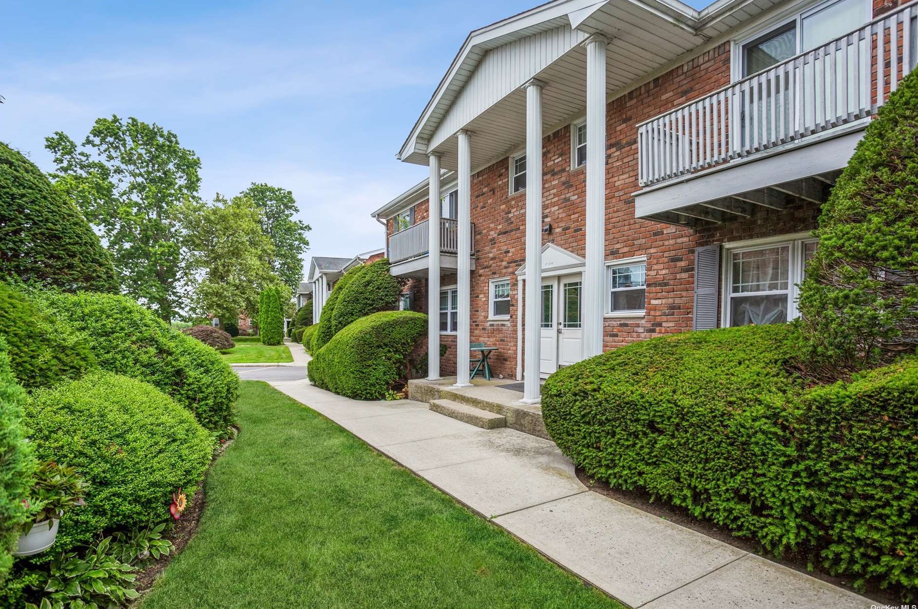 142 Fair Harbor Dr #142, Canaan Lake, NY 11772