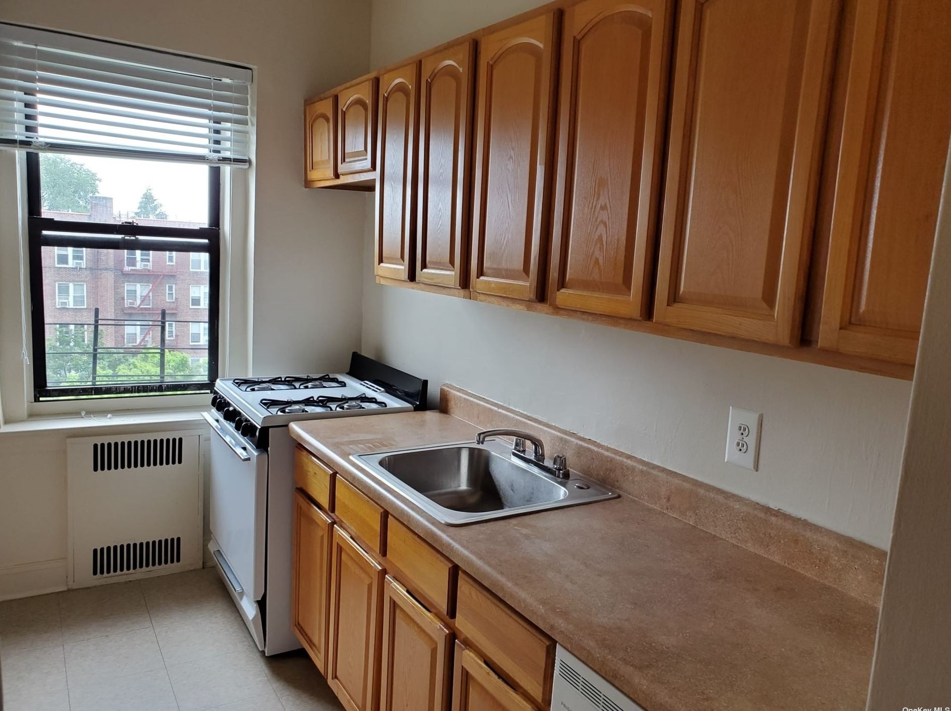 222 Centre Ave #5l, New Rochelle, NY 10805