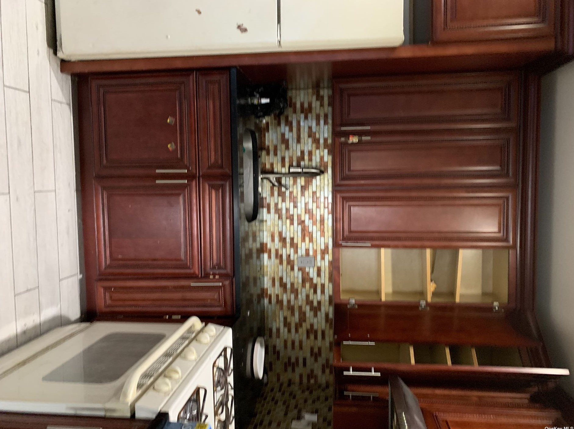 106-11 Northern Blvd, Flushing, NY 11368