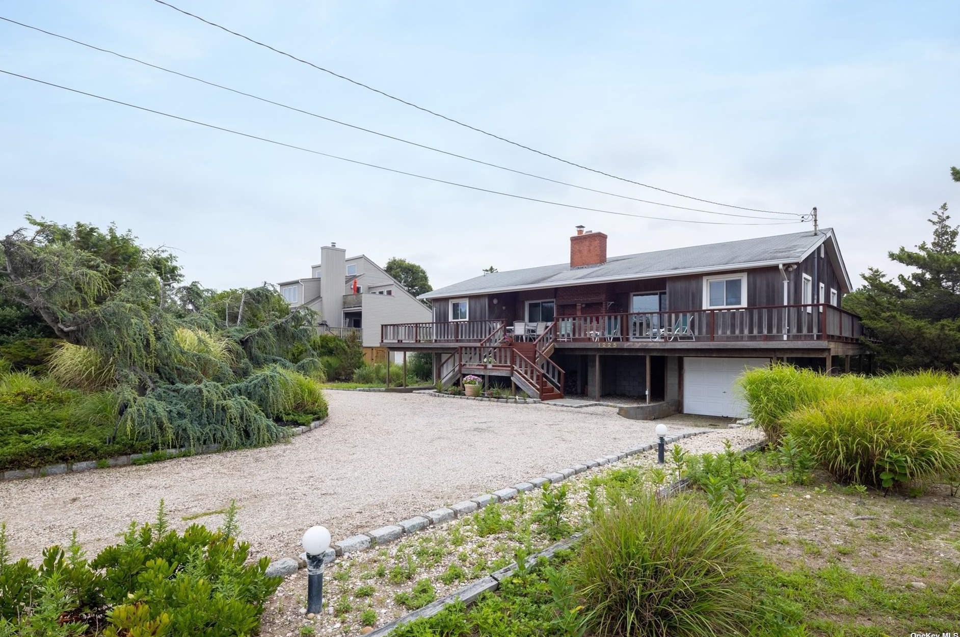 1225 Leeton Dr, Southold, NY 11971