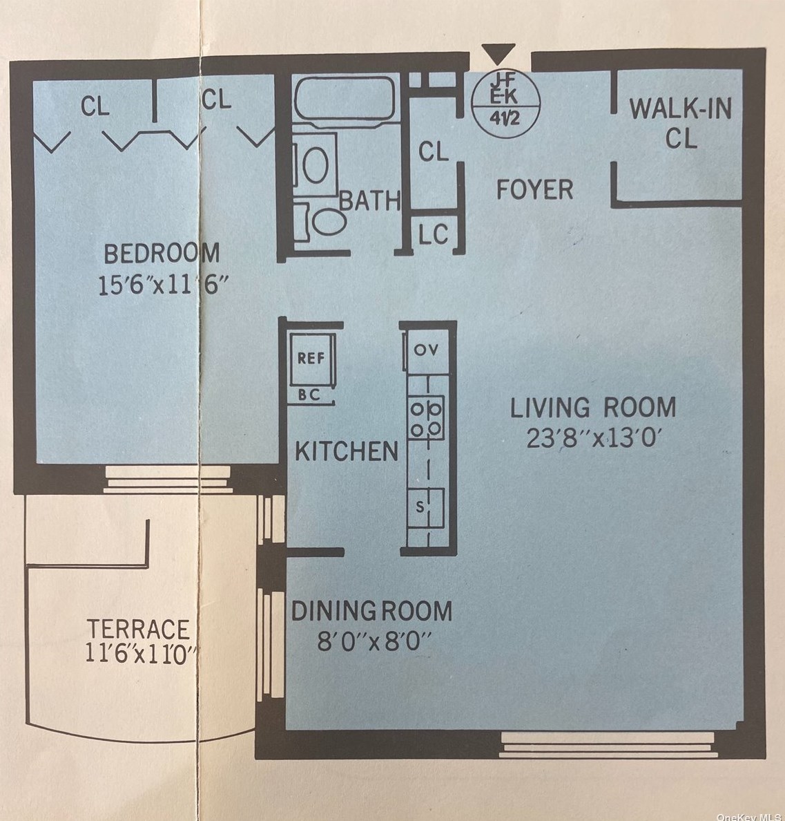 101 Clinton Ave, Garden City NY  11501-2874 exterior