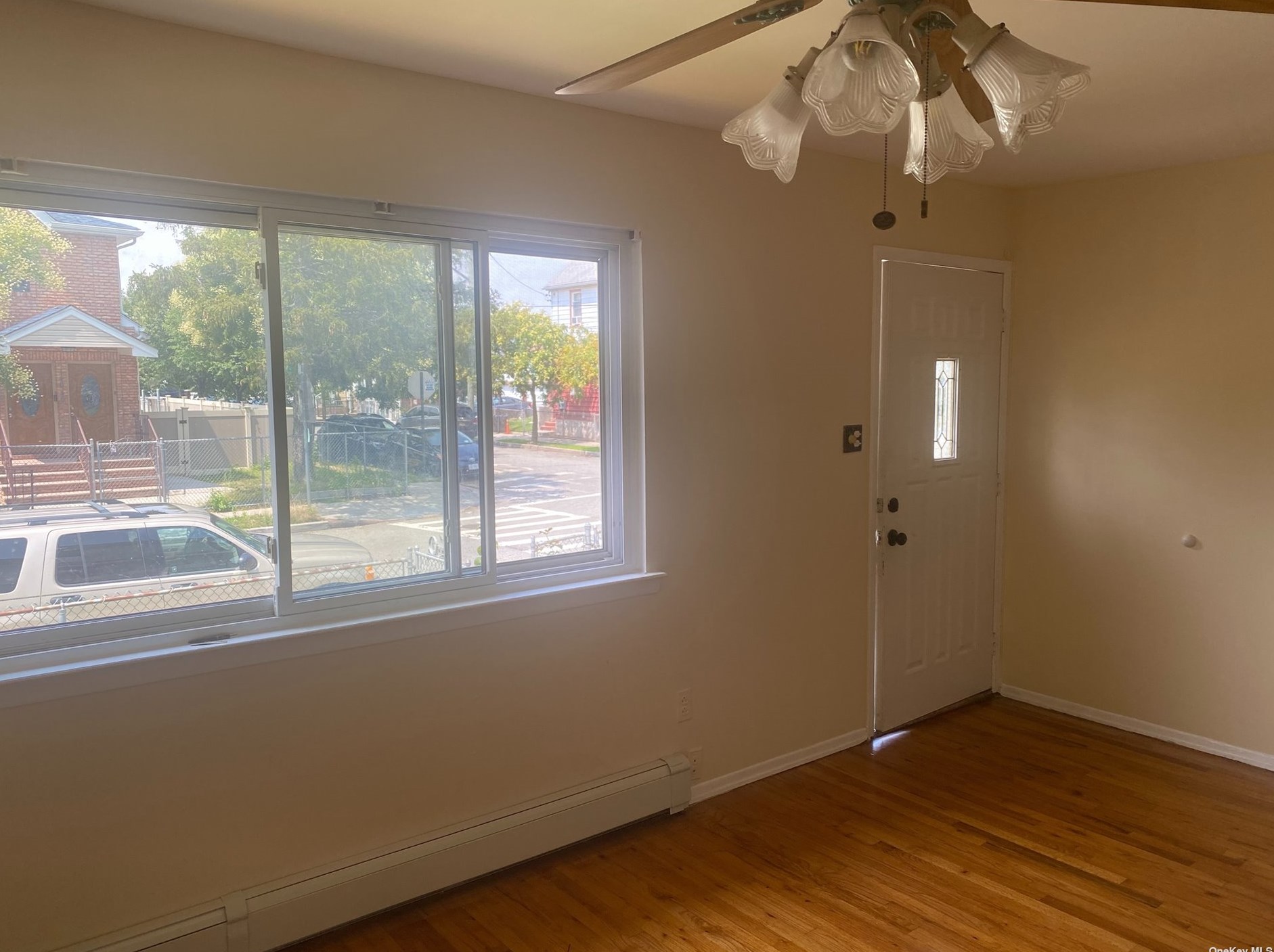 146-37 181st St, Jamaica, NY 11413