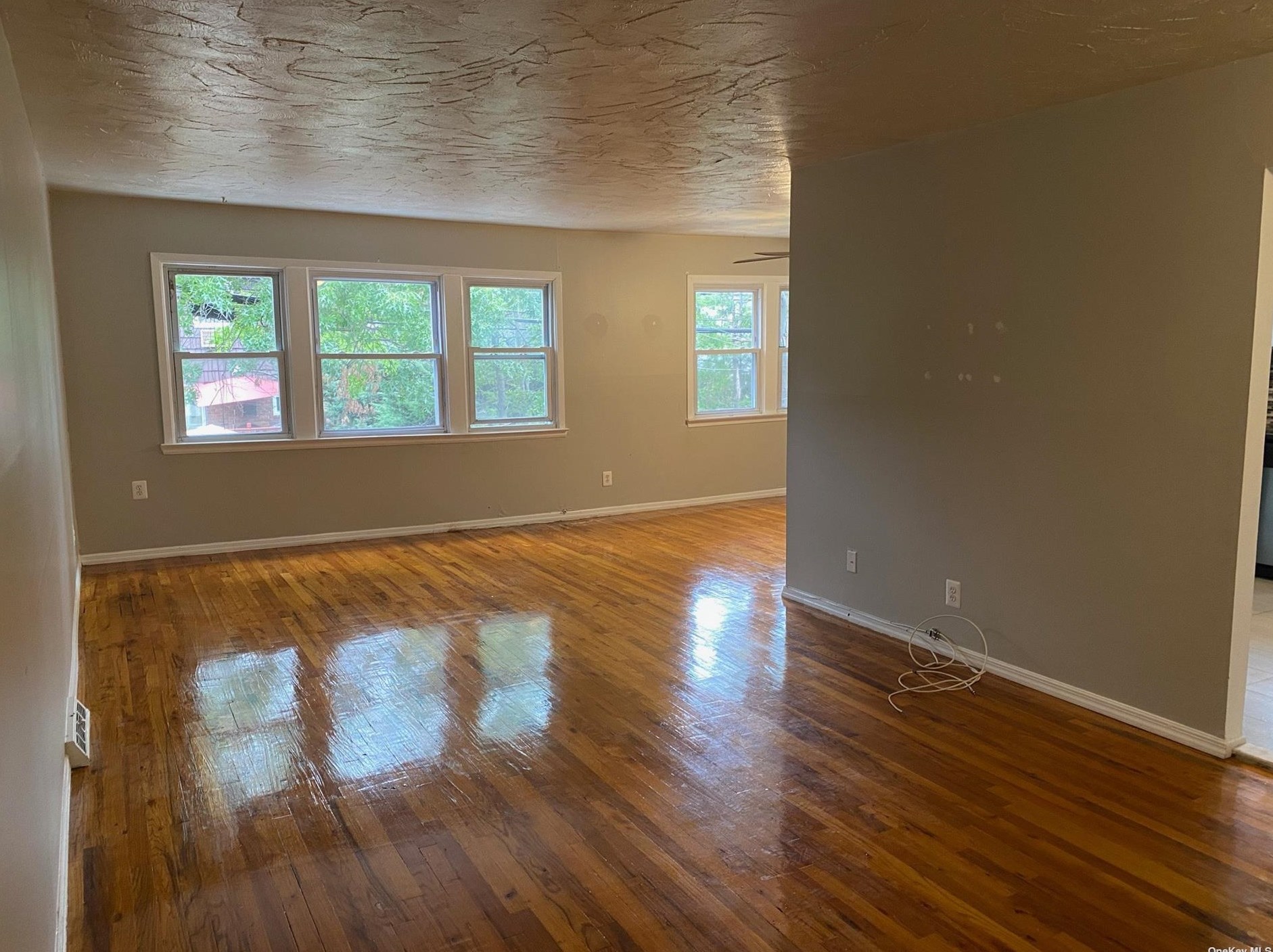 57-27 228th St #2, Flushing, NY 11364
