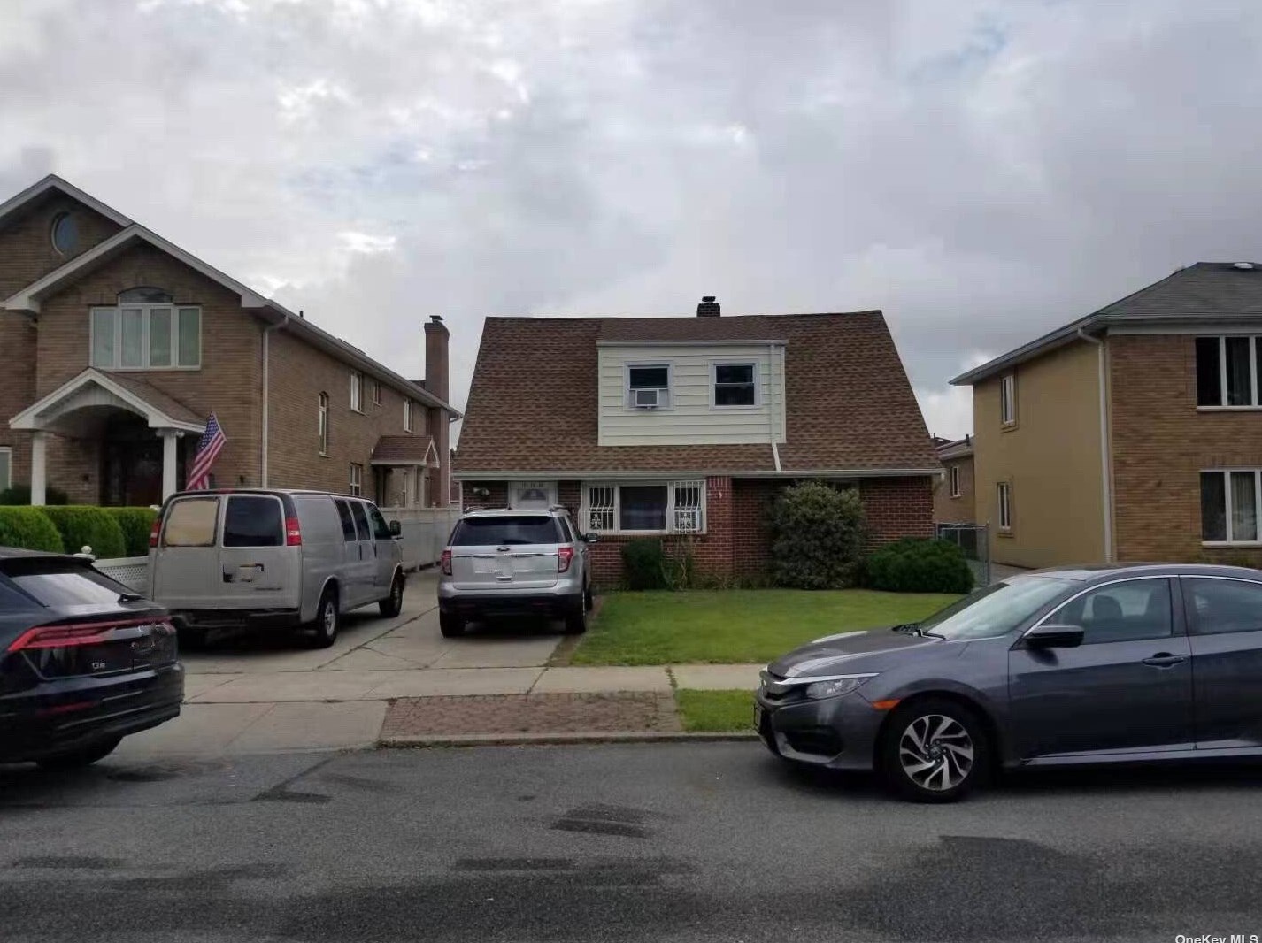 151-33 22nd Ave, Flushing, NY 11357-0025